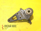 Кронштейн передней рессоры задний левый 7484099249