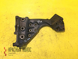 Кронштейн бампера левый (под буксировочный крюк) 1413725