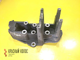 Кронштейн бампера правый 1456931